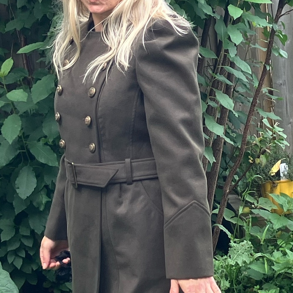 Green Wool Military Inspired Gold Button Pe Coat with Puff Sleeves